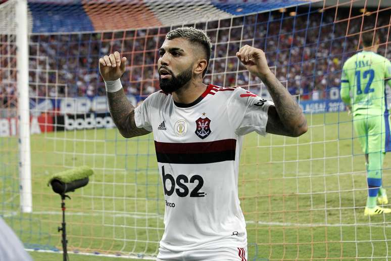 Gabigol marcou de pênalti para o Fla.