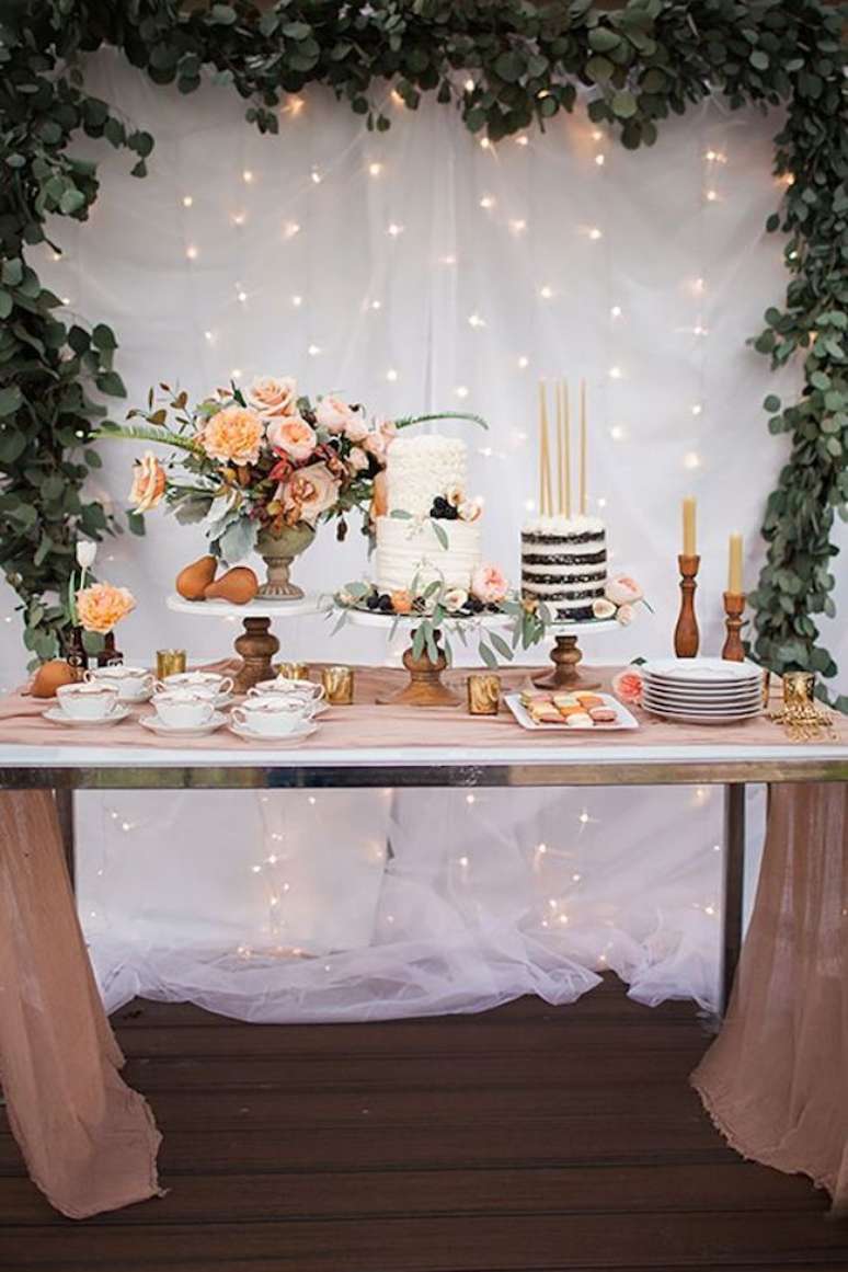 36. Decora&ccedil;&atilde;o de festa de casamento simples e barato &ndash; Por: Dcore Voc&ecirc;