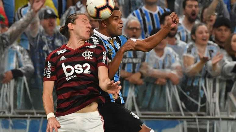 O jogo de ida da semifinal entre Flamengo e Grêmio terminou empatado (NELSON ALMEIDA / AFP)