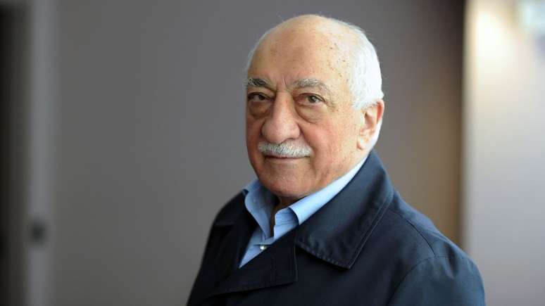 O cl&eacute;rigo isl&acirc;mico Fetullah G&uuml;len foi acusado pelo presidente turco de estar por tr&aacute;s da tentativa de golpe de Estado