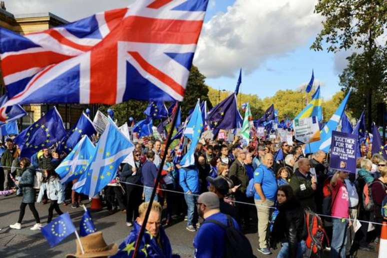 Parlamento do Reino Unido vota novo acordo do Brexit hoje