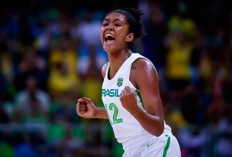 Damiris confia em evolução ainda maior da Seleção Feminina de basquete | (Foto: Divulgação/ FIBA)