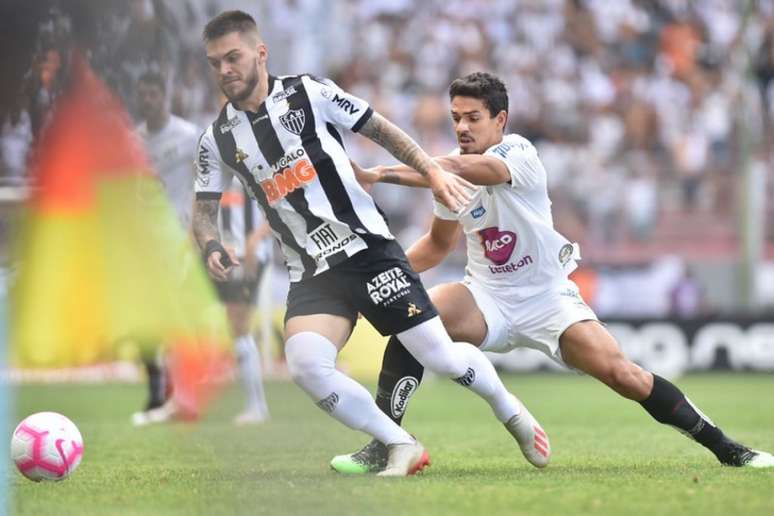 Lucas Veríssimo não jogará contra o Corinthians (Foto: Ivan Storti)