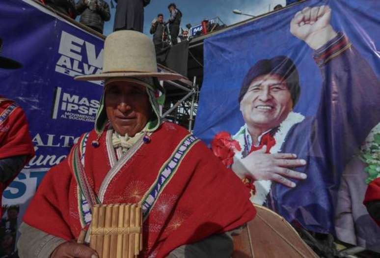 Votação para eleger novo presidente na Bolívia é encerrada