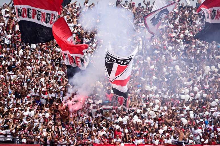 Torcida do São Paulo não vem lotando o Morumbi nos últimos jogos (Foto: Fernando Dantas/Gazeta Press)