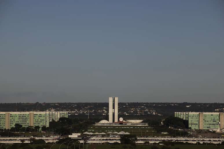 Esplanada dos Ministérios e Congresso Nacional, em Brasília
07/04/2010
REUTERS/Ricardo Moraes