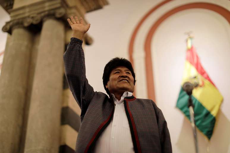 Evo Morales reage aos resultados da apuração da eleição presidencial em La Paz
20/10/2019 REUTERS/Ueslei Marcelino - RC1A12E81D00