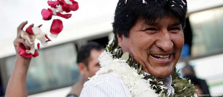 Presidente da Bolívia, Evo Morales, há 14 anos no poder, deverá disputar segundo turno pela primeira vez