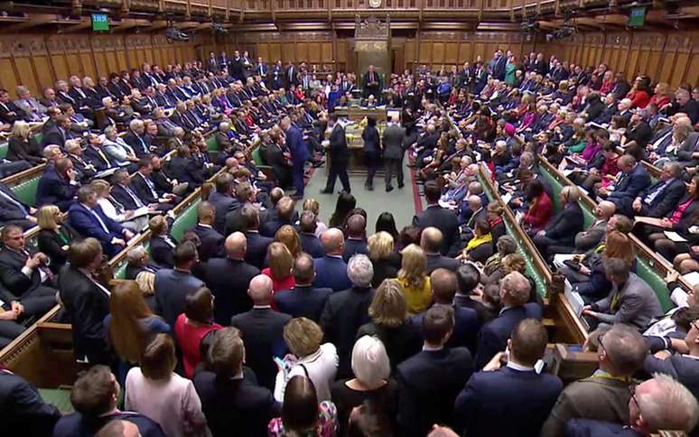 Plenário da Câmara dos Comuns do Reino Unido debate o Brexit
TV do Parlamento via REUTERS