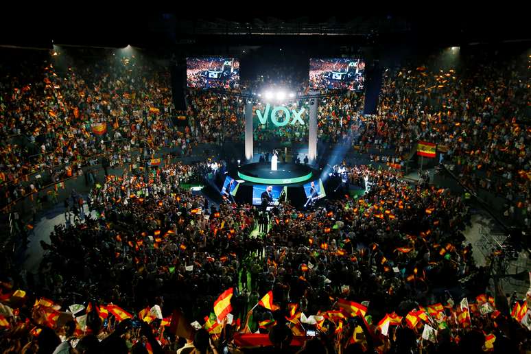 Com&iacute;cio do partido VOX, de extrema-direita, em Madri
06/10/2019
REUTERS/Javier Barbancho