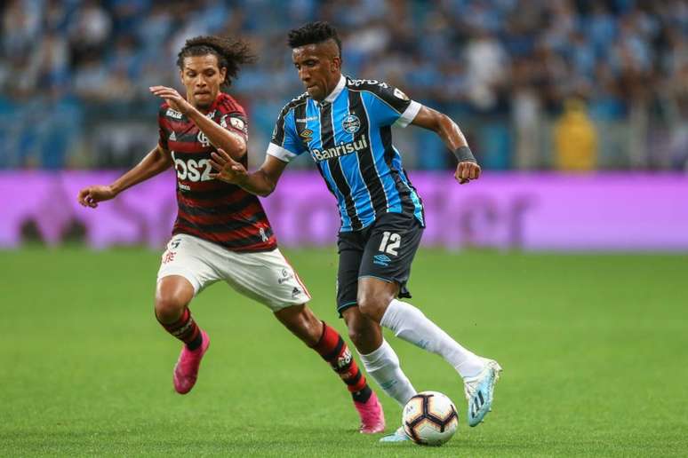 Cortez também foi titular na primeira partida contra o Flamengo (Foto: Lucas Uebel/GREMIO FBPA)