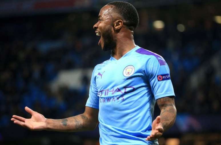 Sterling brilhou na vitória do Manchester City nesta terça-feira (Divulgação)