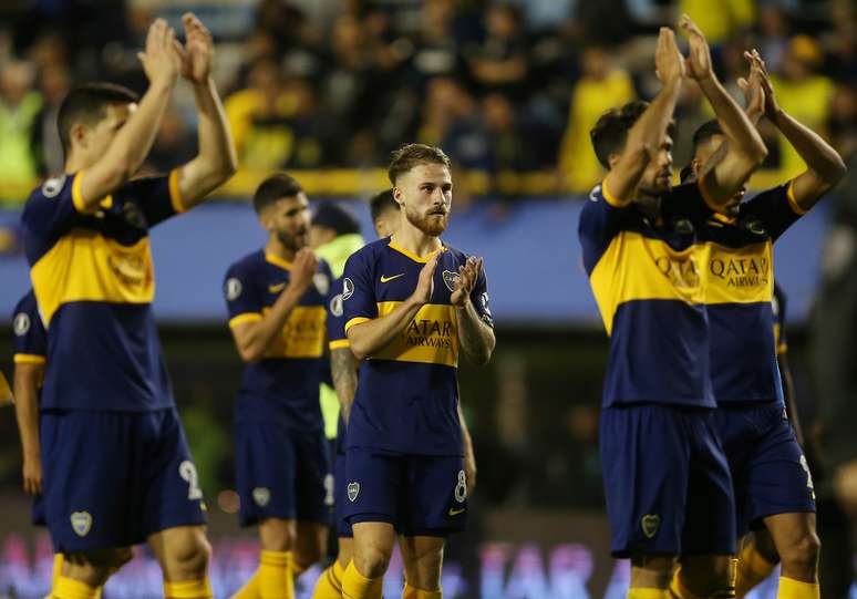 Jogadores do Boca foram aplaudidos pela torcida ap&oacute;s elimina&ccedil;&atilde;o.