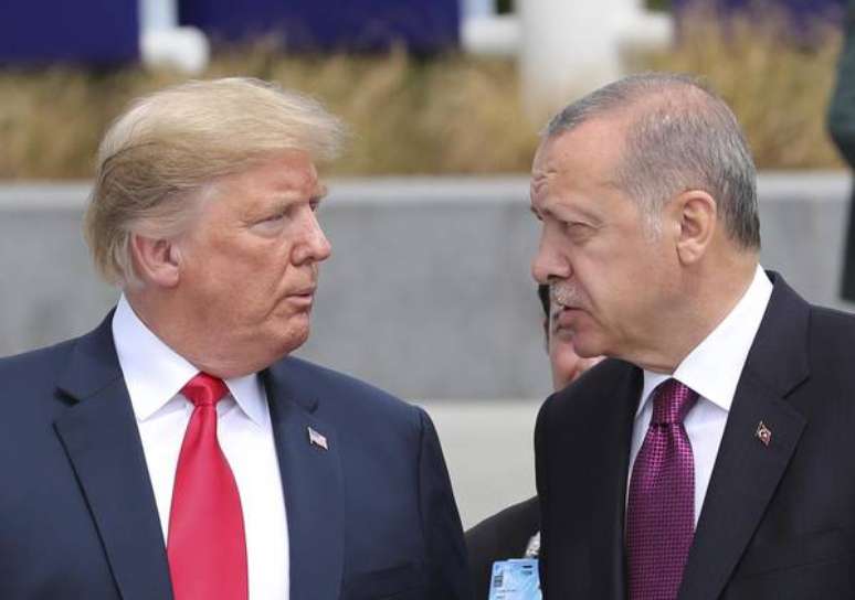 Trump e Erdogan durante cúpula da OTAN, em Bruxelas, em julho de 2018