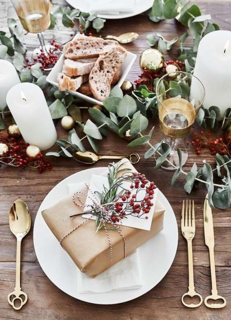 90. Mesa posta de natal &ndash; Por: Pinterest