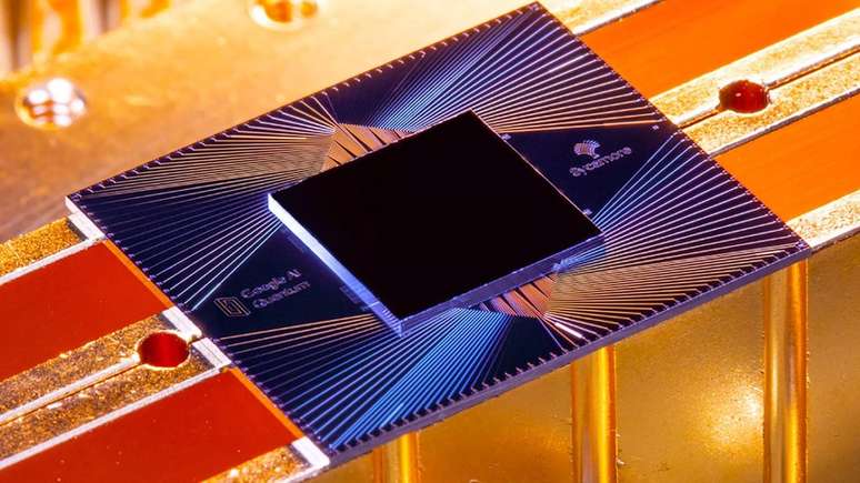 O processador Sycamore executou em 200 segundos uma tarefa que, segundo o Google, os computadores convencionais levariam 10 mil anos para concluir