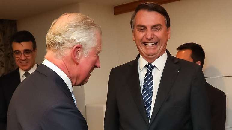 Príncipe Charles e presidente Bolsonaro se encontram no Japão durante entronização de imperador japonês