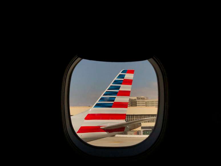 FOTO DE ARQUIVO: Avi&atilde;o da American Airlines no Aeroporto de Los Angeles, Calif&oacute;rnia, EUA, 04/03/2019. REUTERS/Lucy Nicholson