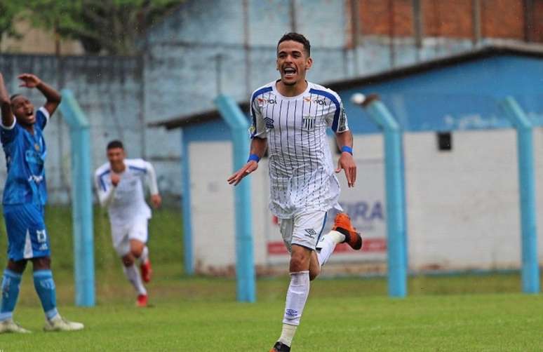 Thiaguinho tem se destacado na Copa Sul sub-20 com cinco gols em quatro jogos no torneio (Foto: Divulgação)