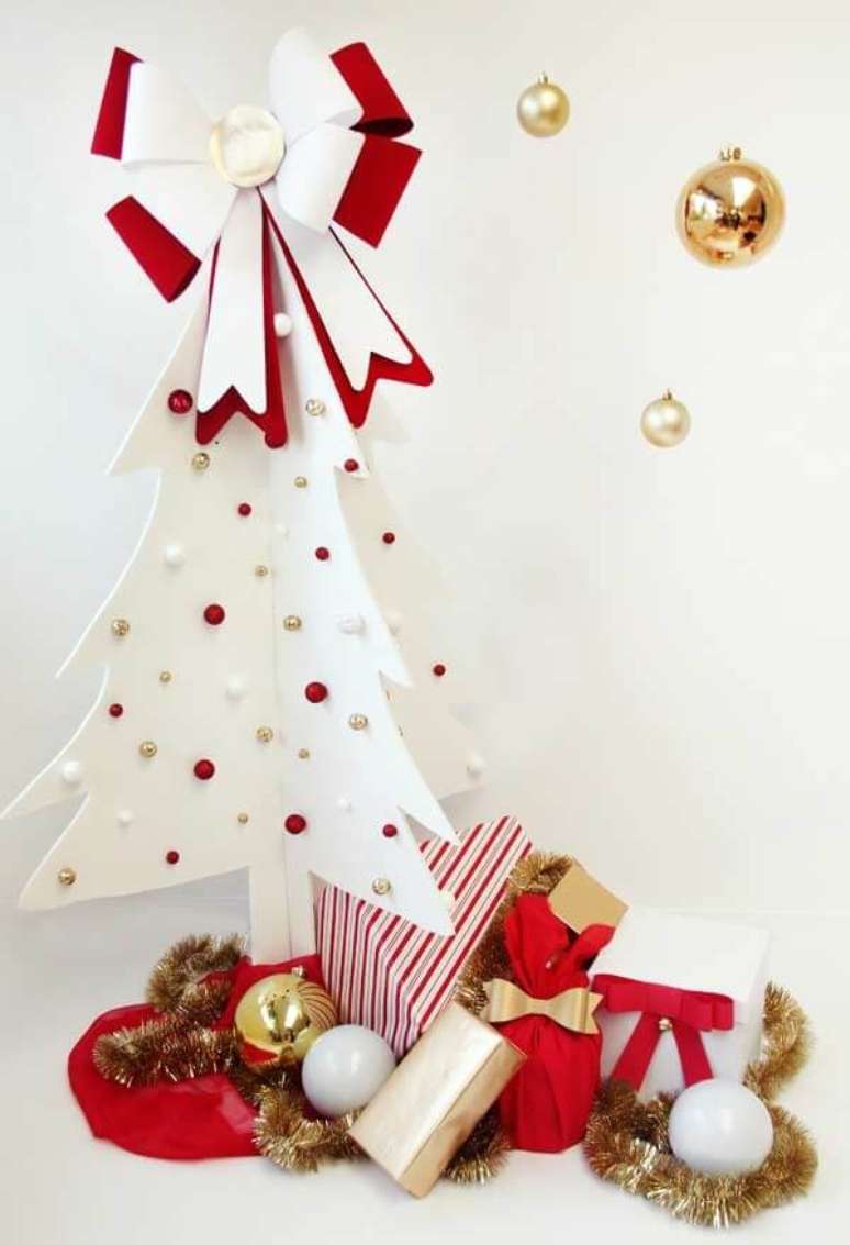 74. O EVA permite a criação de lindos arranjos natalinos. Fonte: Pinterest