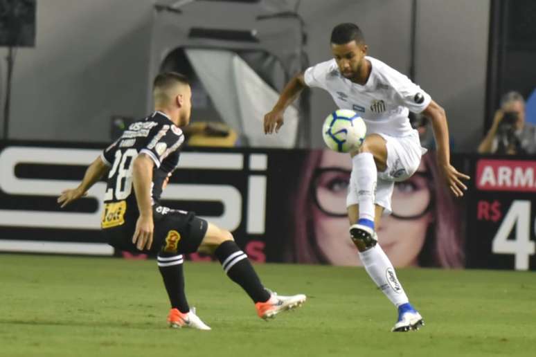 Corinthians e Santos se enfrentam neste sábado, às 17h, na Arena, pela 28ª rodada (Foto: Ivan Storti/Santos)