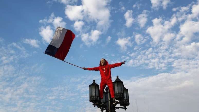 Tamb&eacute;m foram ouvidos gritos pedindo a ren&uacute;ncia de Pi&ntilde;era