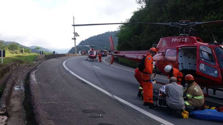  Acidente aconteceu na BR-040, km 99, na região serrana de Petrópolis 