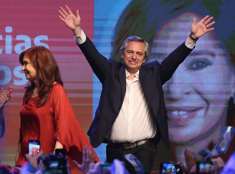 Alberto Fern&aacute;ndez e Cristina Kirchner comemoram vit&oacute;ria na elei&ccedil;&atilde;o da Argentina
27/10/2019
REUTERS/Agustin Marcarian
