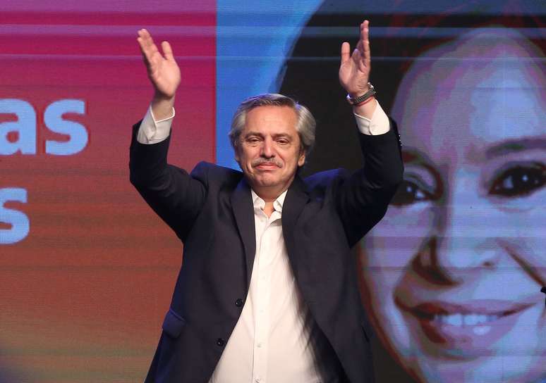 Fern&aacute;ndez comemora vit&oacute;ria nas elei&ccedil;&otilde;es gerais da Argentina
27/10/2019
REUTERS/Agustin Marcarian  
