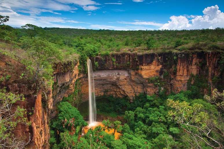 Véu de Noiva, na Chapada dos Guimarães (MT)