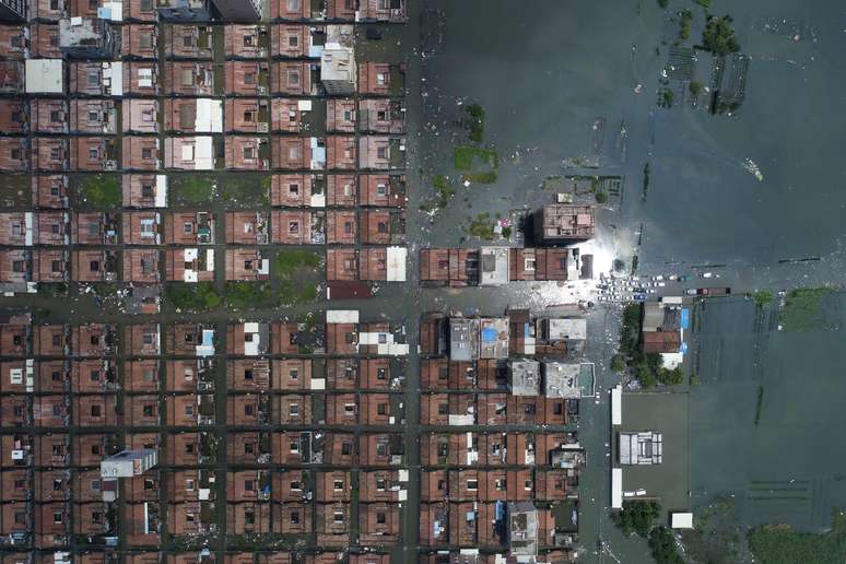 Casas submersas em prov&iacute;ncia chinesa de Guangdong ap&oacute;s forte tempestade
02/09/2019
REUTERS/Stringer
