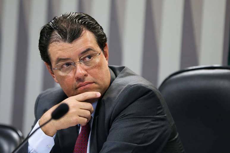 O senador Eduardo Braga, líder da bancada do MDB