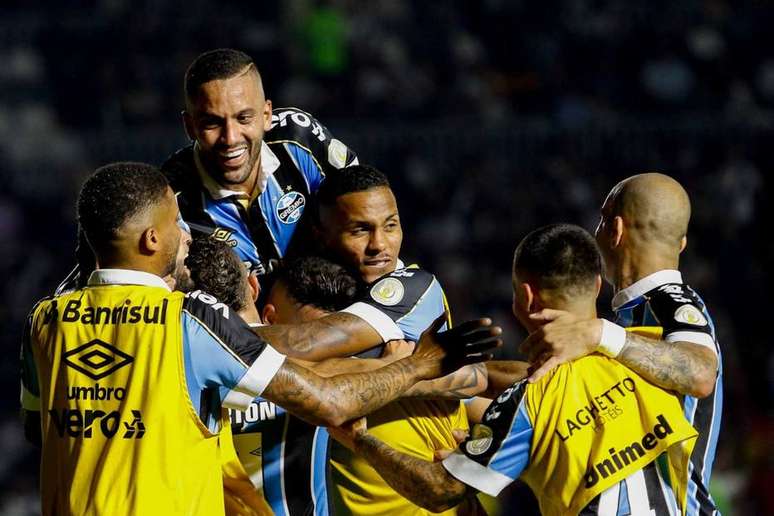 De virada, Grêmio bate o Vasco por 3 a 1 em São Januário pela 29ª rodada do Campeonato Brasileiro