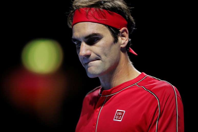 Federer participa de final contra australiano Alex de Minaur 27/10/2019 REUTERS/Arnd Wiegmann