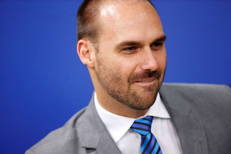 Deputado Eduardo Bolsonaro durante cerimônia no Palácio do Planalto
08/10/2019 REUTERS/Adriano Machado