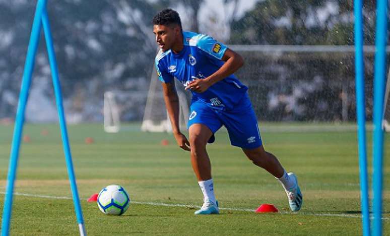 Éderson vem sendo muito elogiado por Abel BRaga pelas boas atuações (Vinnicius Silva/Cruzeiro)