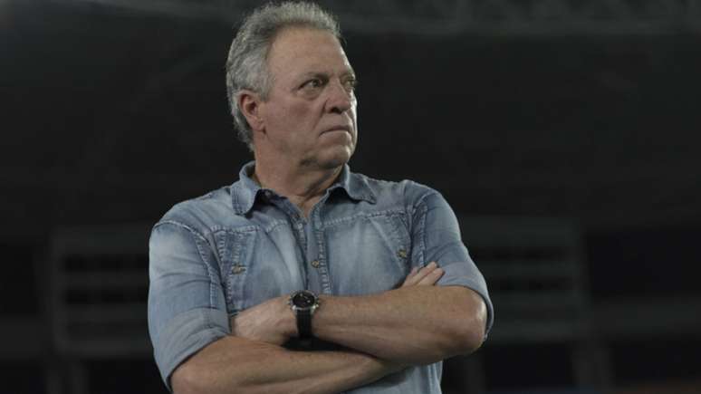 Abelão também defendeu o Cruzeiro quando questionado sobre "cera" do time mineiro no Rio- (Marcello Dias/Light Press/Cruzeiro)