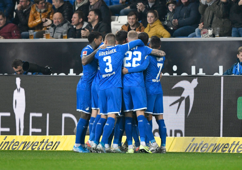 Hoffenheim vence sem dificuldades no Alemão (Foto: Divulgação/Hoffenheim)