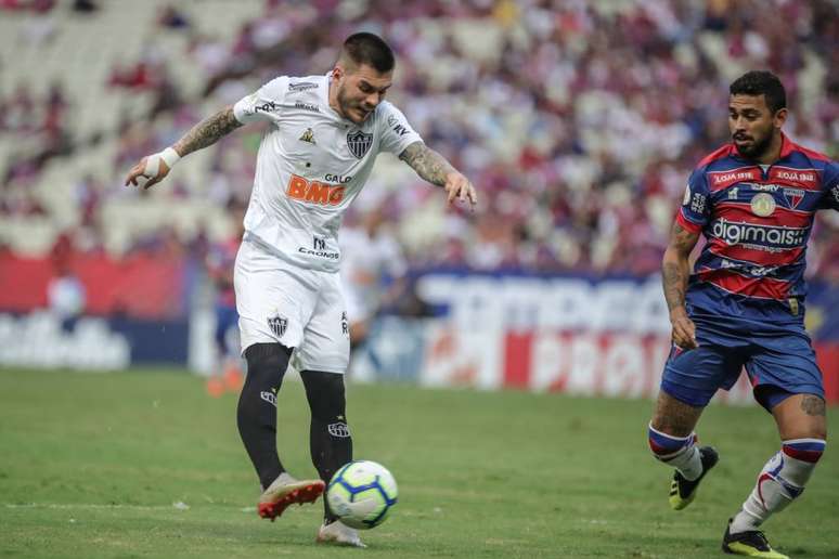 Equipes continuam na luta contra o rebaixamento (Foto: Bruno Cantini/CAM)