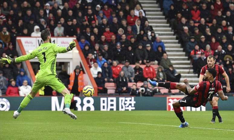 King marcou o gol da vitória do Bournemouth (Foto: AFP)