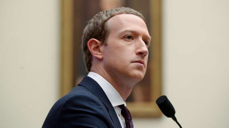 Em depoimento no Congresso americano, Mark Zuckerberg defendeu Facebook