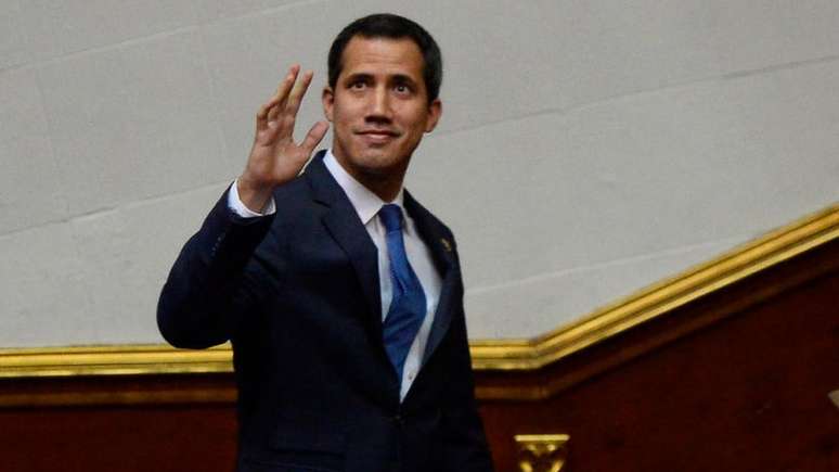 Guaidó é reconhecido por cerca de cinquenta governos em todo o mundo.