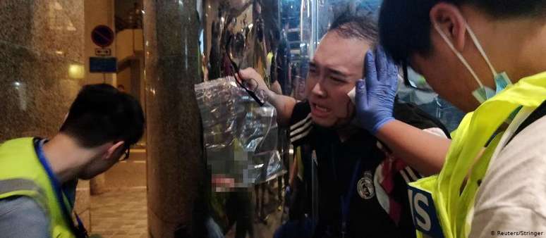 Andrew Chiu foi um dos feridos durante um ataque a facadas em Hong Kong
