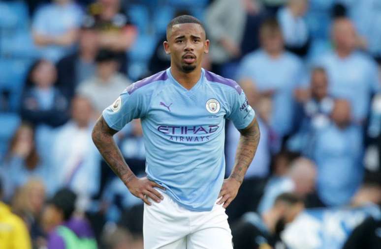 Gabriel Jesus em campo pelo Manchester City (Foto: AFP)