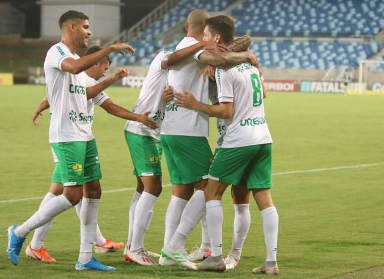 O Cuiabá ainda tem chances de brigar por vaga na Série A do Campeonato Brasileiro (Foto: Divulgação)