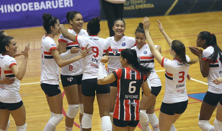 Barueri joga sábado em casa pela semifinal do Paulista de Vôlei Feminino -  Folha de Jandira e Região