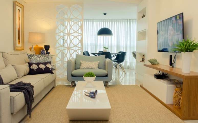 56. Poltronas para sala de tv complementam a decora&ccedil;&atilde;o do ambiente. Fonte: Habitissimo