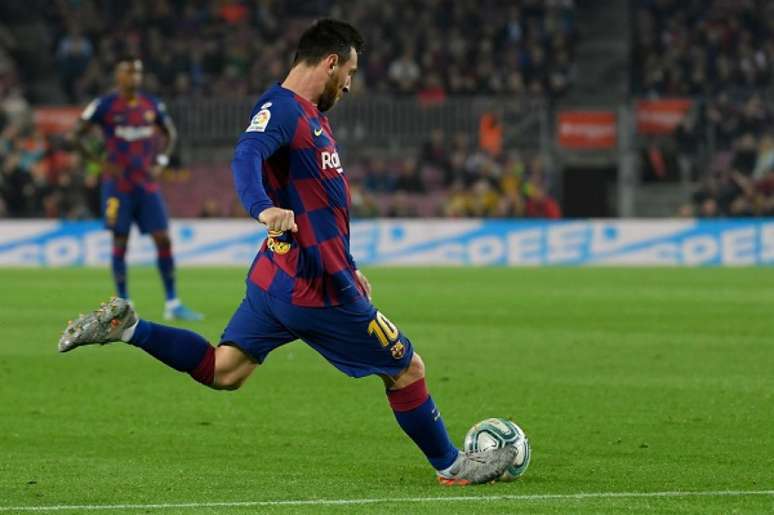 Messi ainda não se entrosou com Griezmann (Foto: AFP)