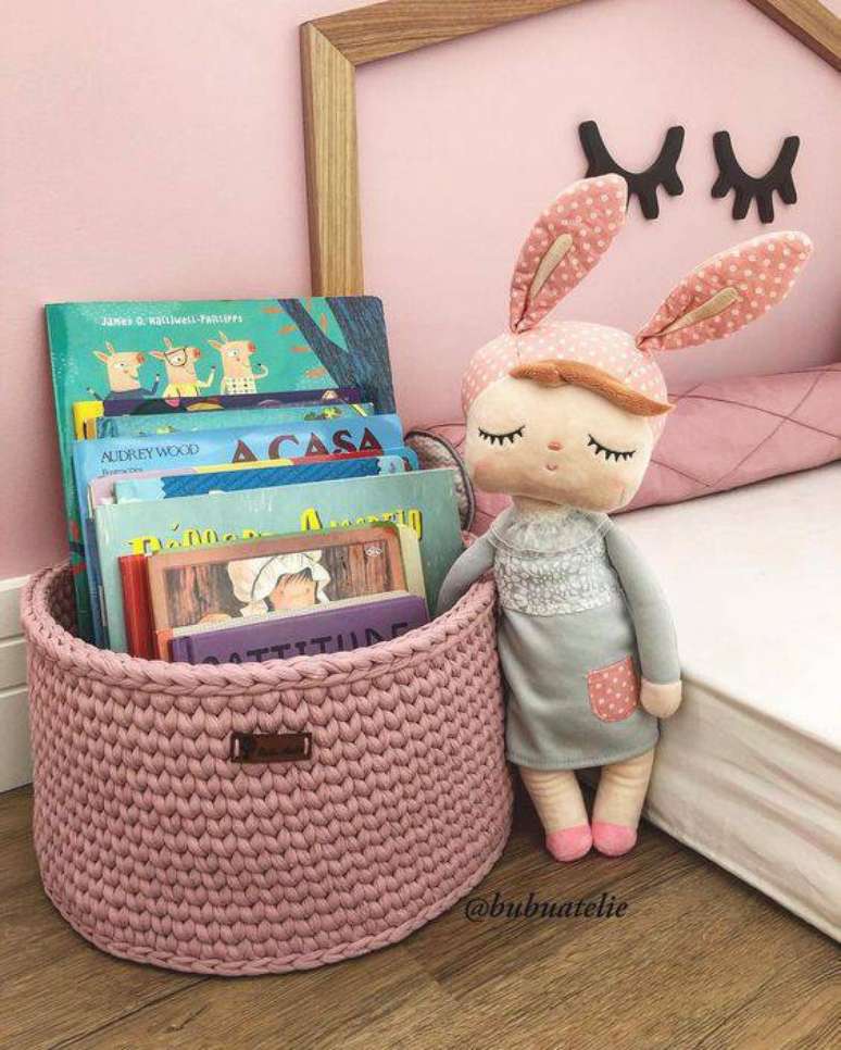 2. Investir em um cesto organizador &eacute; sempre uma boa op&ccedil;&atilde;o. Foto: Tua Casa