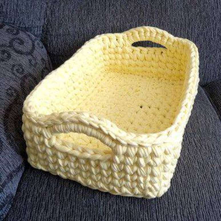12. O cesto organizador de croch&ecirc; &eacute; muito popular. Foto: Elo7